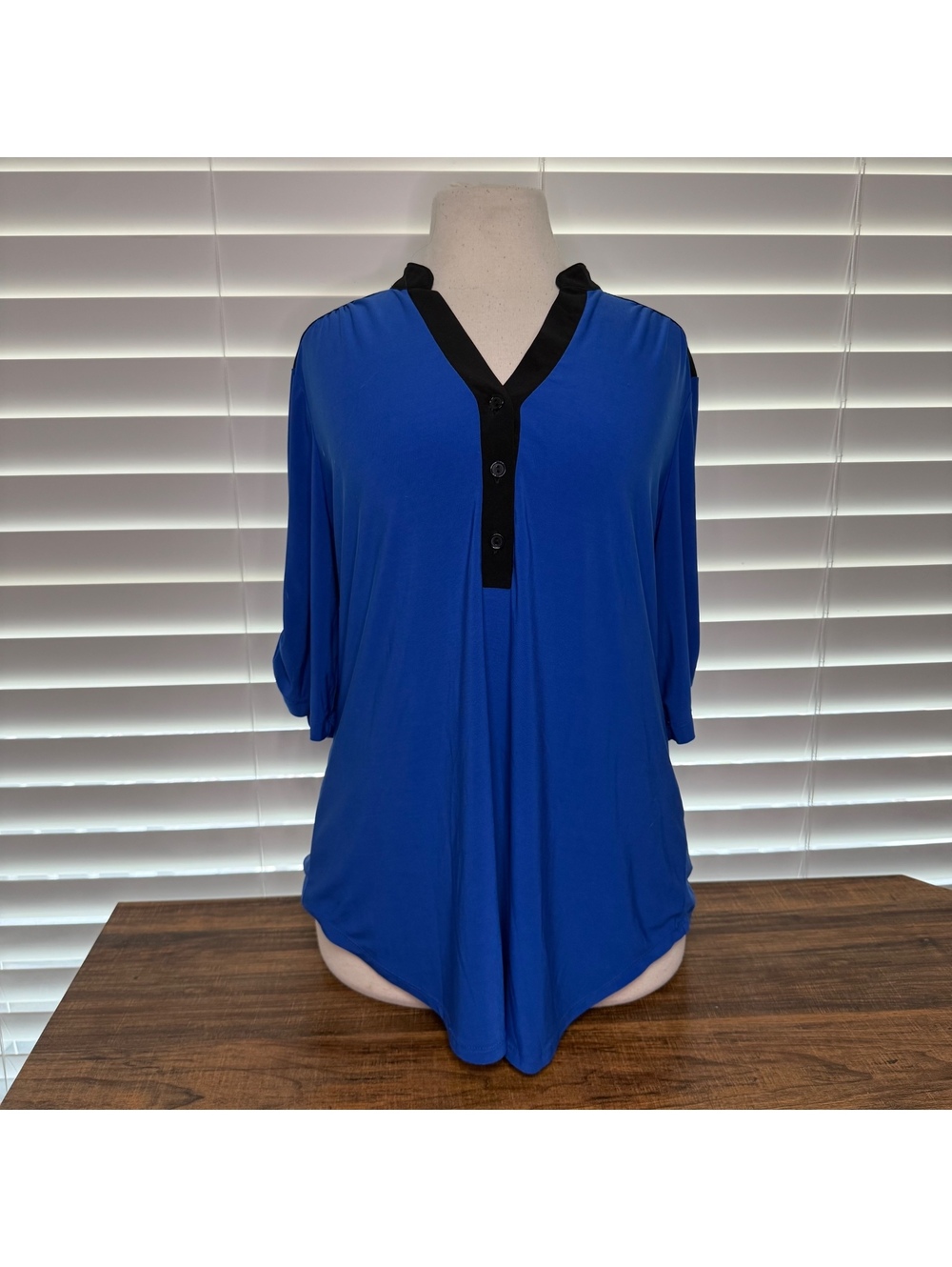 Perception Concept Women's Blue and Black Blouse XL